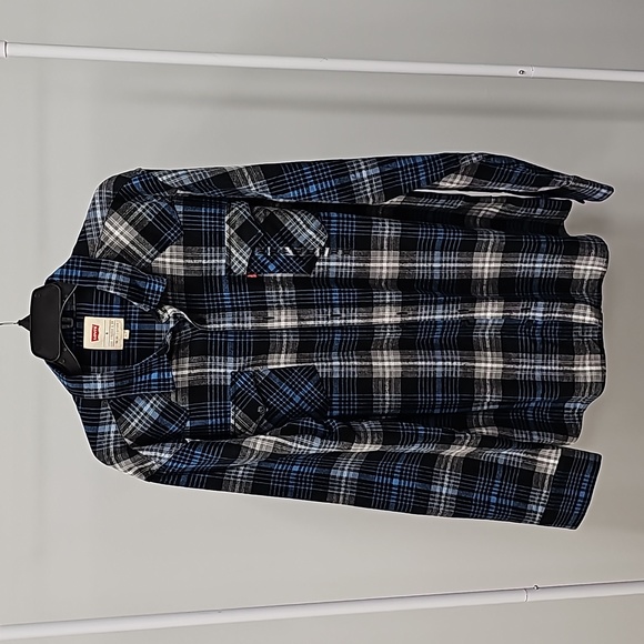 Levi's Other - New-Levi-Mens Button Up Flannel Shirt- size (XL)